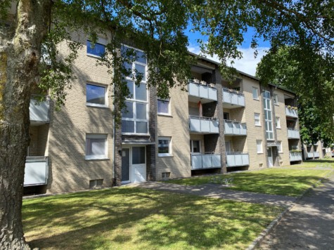 3 Zimmerwohnung mit Balkon, 41751 Viersen, Erdgeschosswohnung